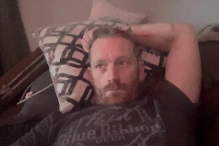 M4F 33 – Concord tonight? No strings, just tension