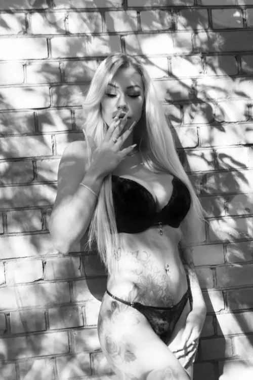 Smoking Black and white picture
