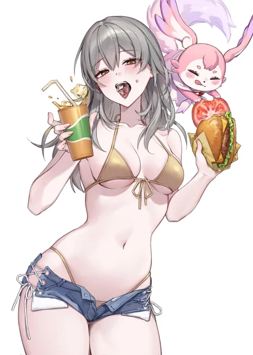 Stelle eating junk food