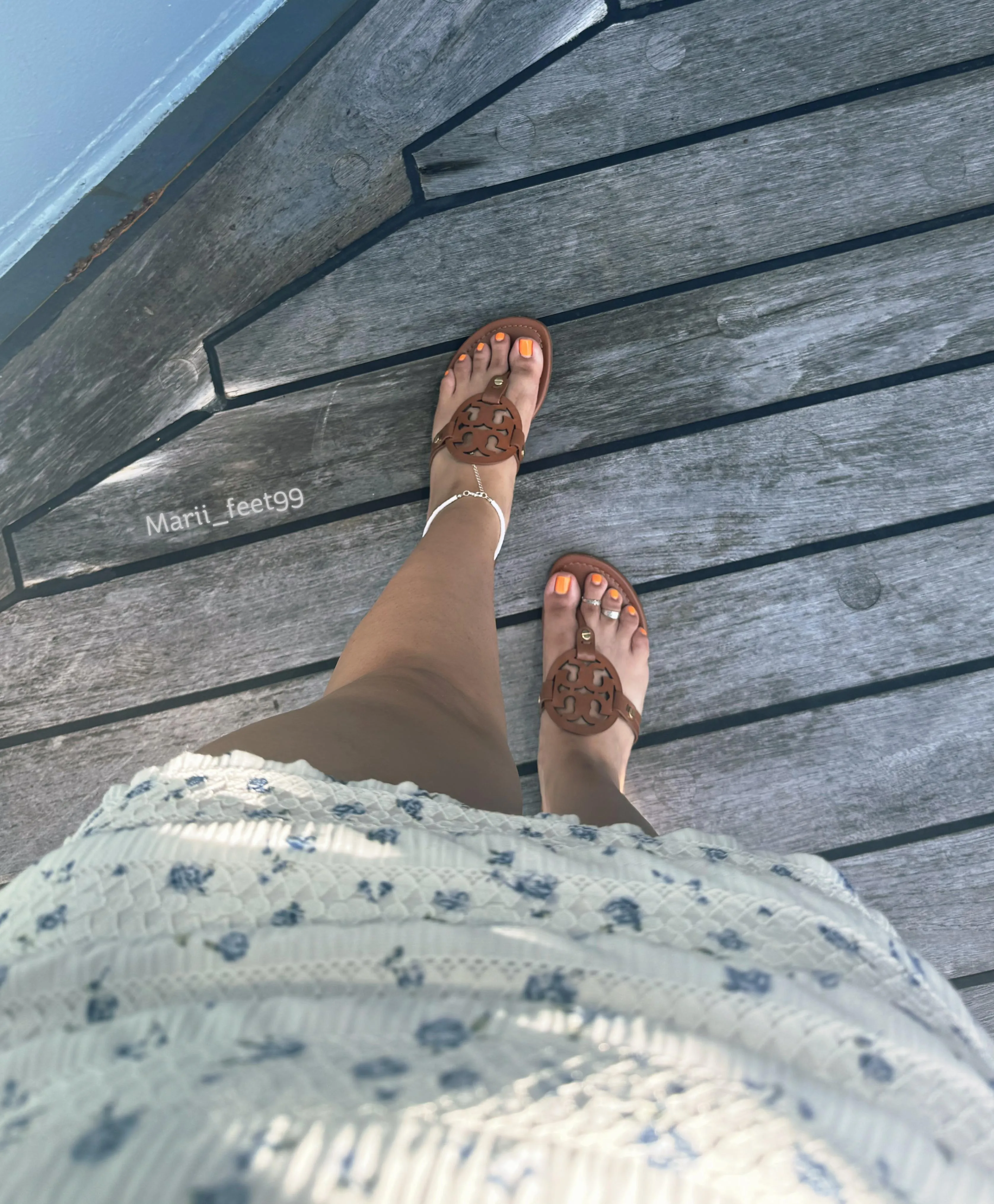 Top view of my feet and torys💕