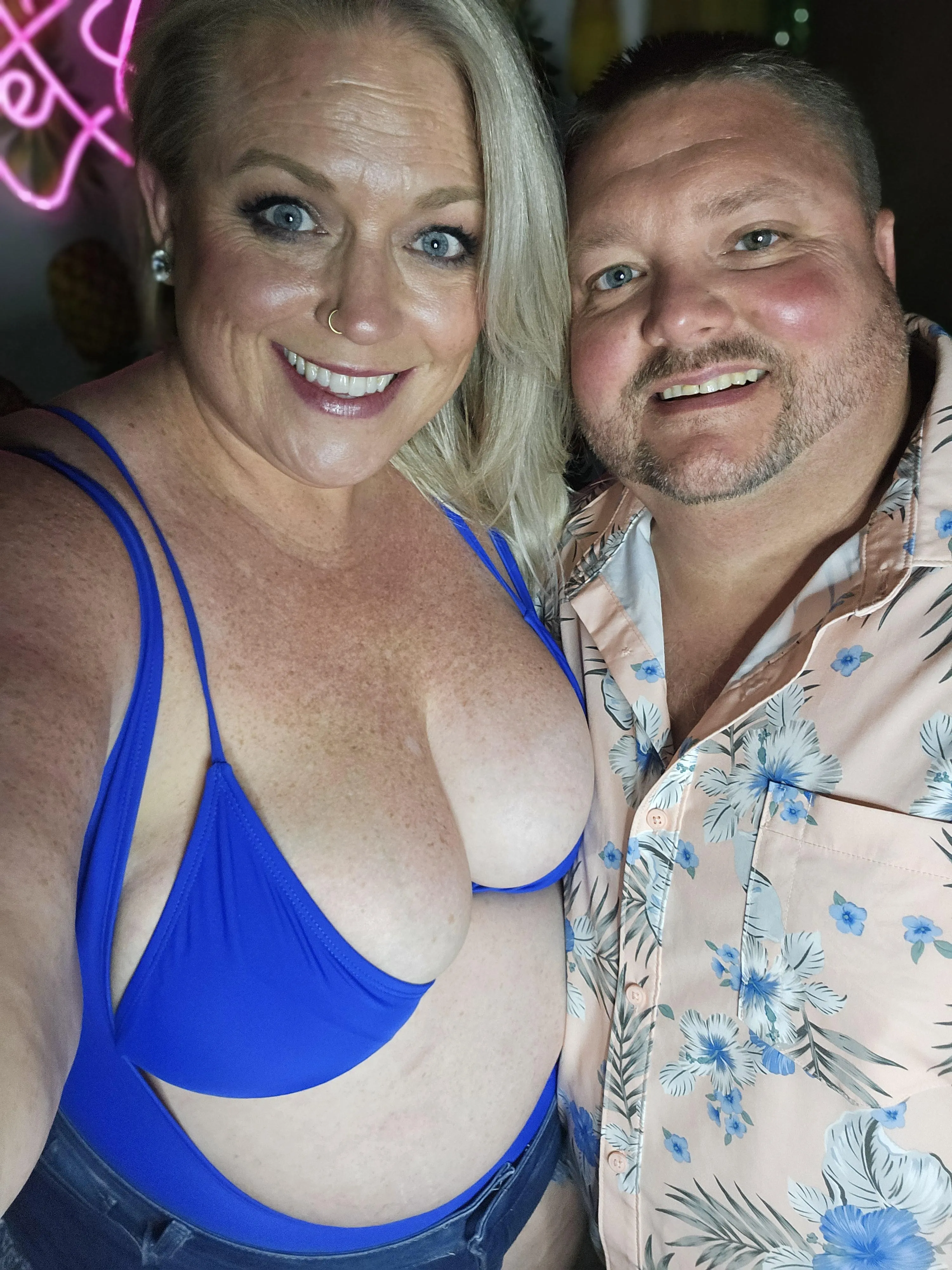 Who wants to wish my hubs a sexy Happy Birthday!