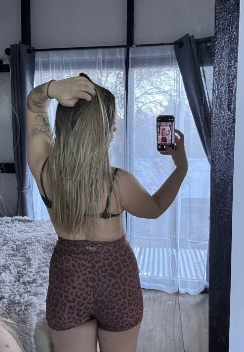 716 Some things just need a little more room to shine.