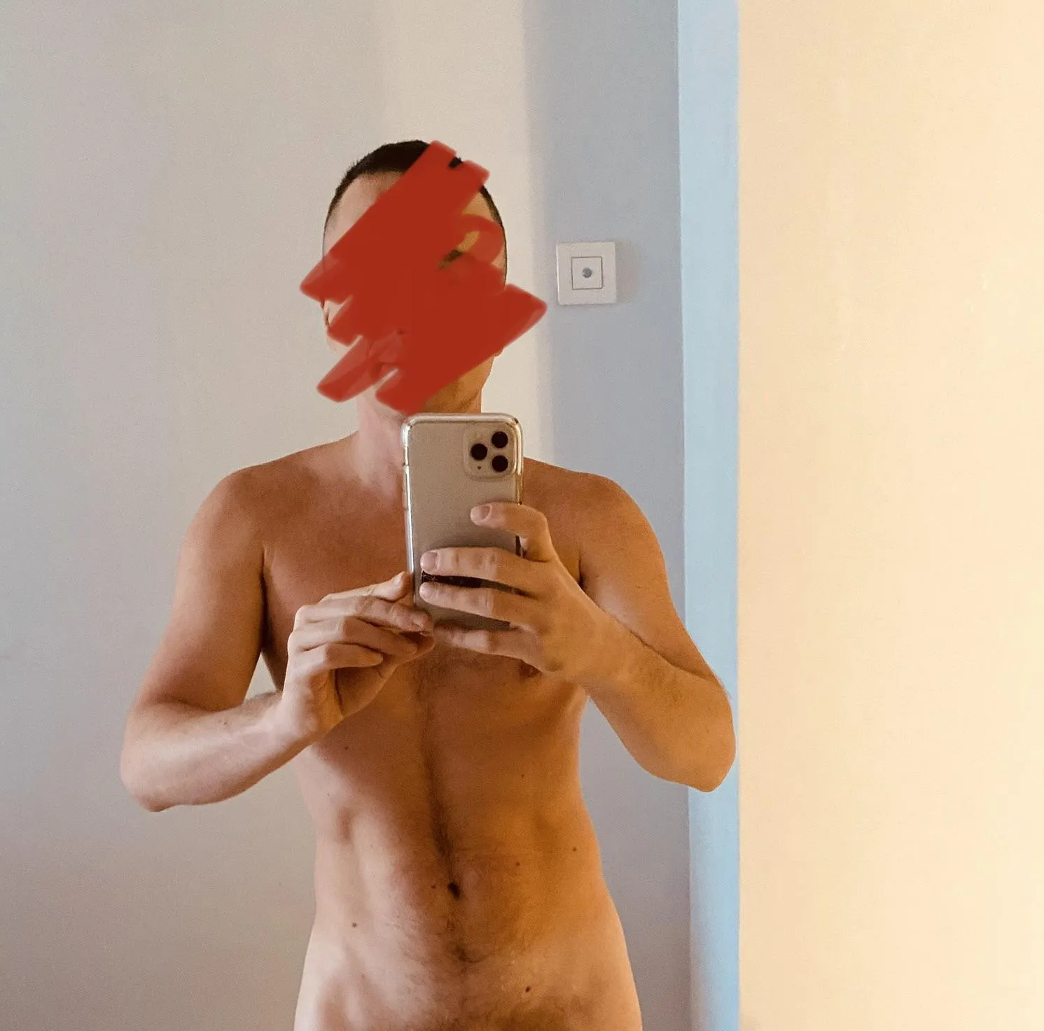 [M]4[MF] - 44 - Delray Beach - FL - Well hung male looking for a couple for regular play preferred.. love hot MFM fun…and open to various scenarios.. Dm me to connect and will gladly send face pics..