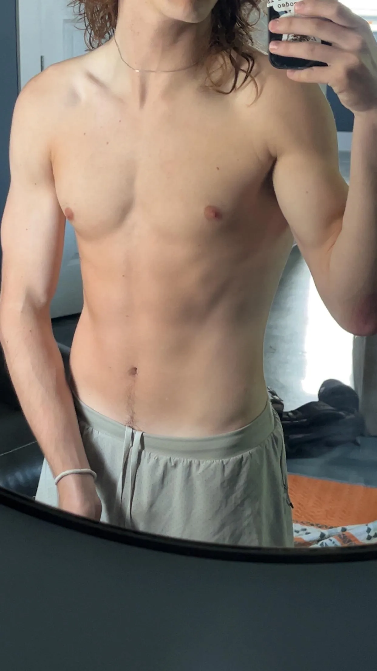 23 m looking for guys around my age, fit attractive