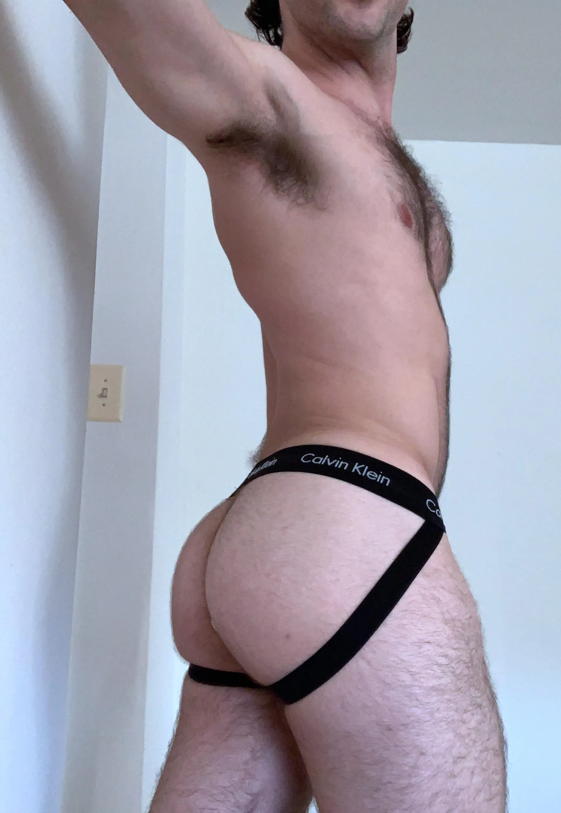 Asian daddies/bros into furry white boy bottom? 28