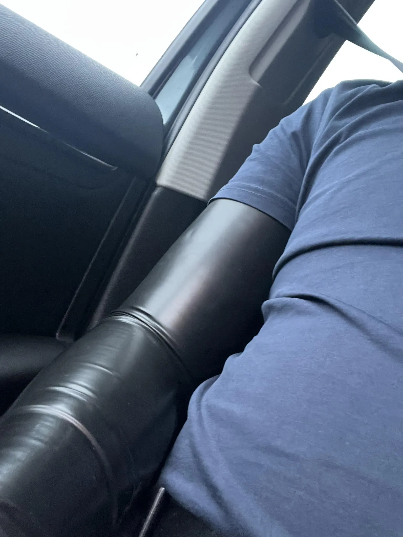 Going for a ride, do you think anyone will notice? 😏🚗