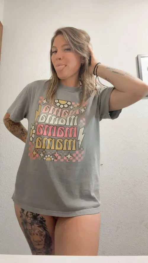 If I asked you to fuck me.. would you say yes or no?