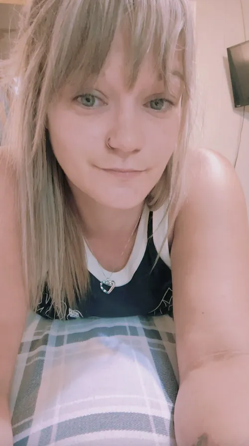 If I asked you to fuck me.. would you say yes or no?