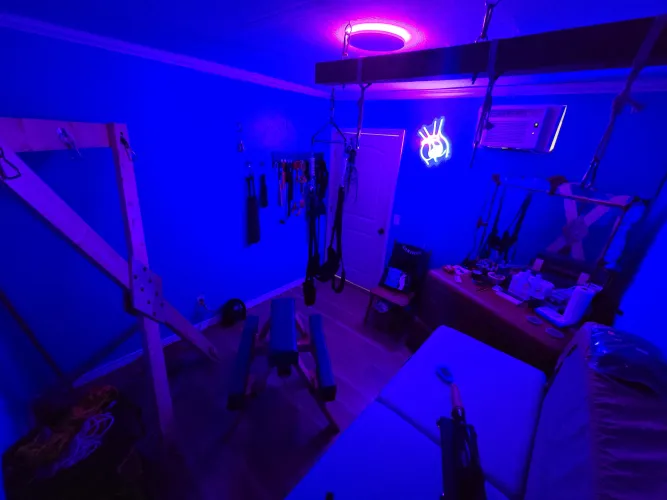 MF4F/MF to have fun in our private home dungen