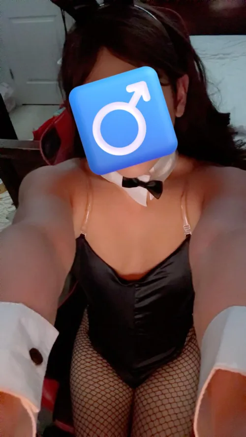 bro stop asking to squeeze my squishy thighs