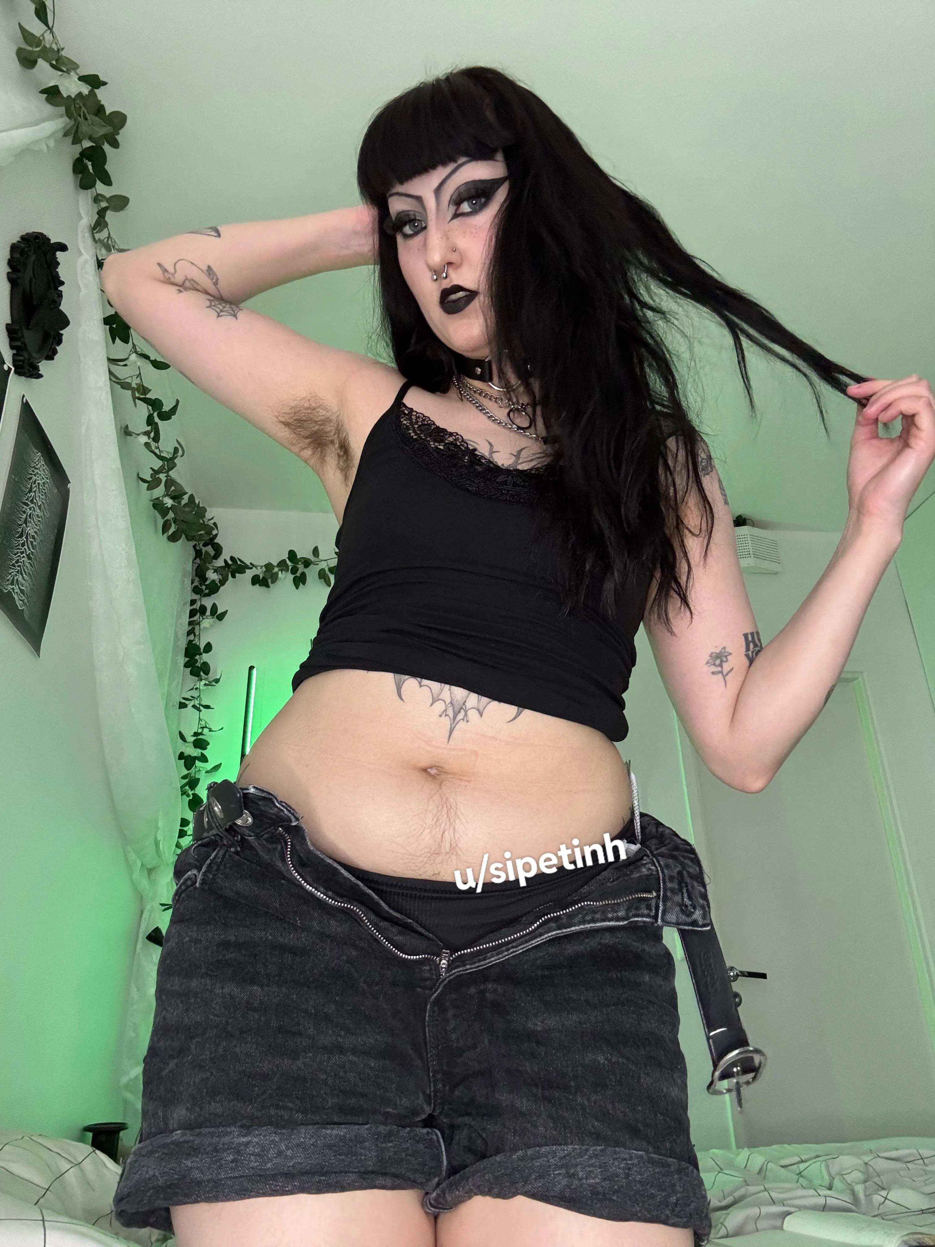 come find out whats under the panties