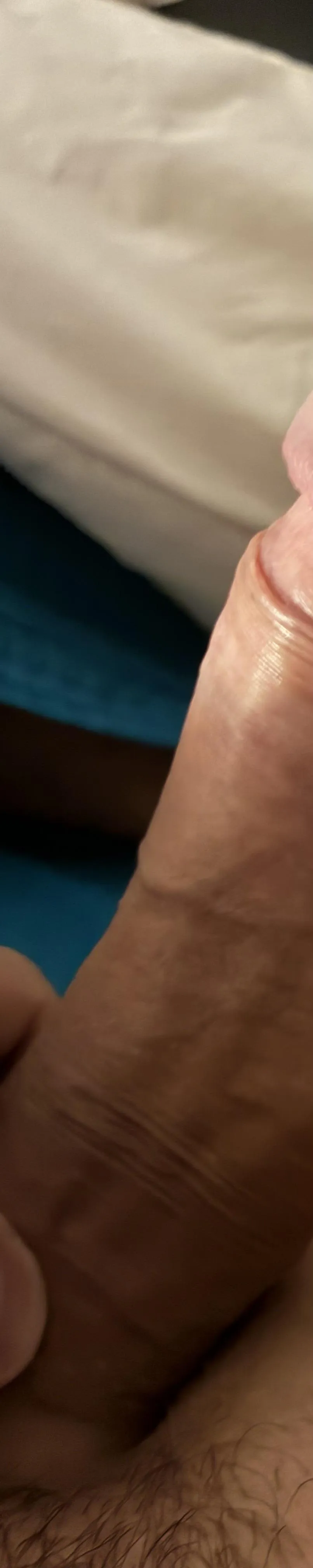 Had to delete my other account. I’m free now for about 2 hours if anyone would like a blow job and swallow, really wanting cum in my mouth. I’m M30, dm me, unable to host but happy to meet anywhere :)