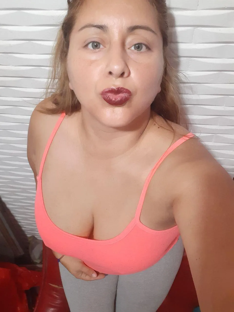 Looking forward to having fun tonight, I hope I meet someone