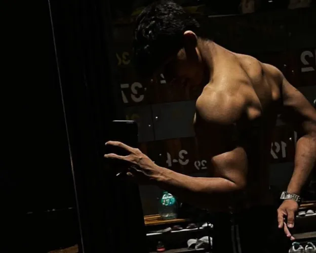 Txt me to unlock the beast only if you’re fit