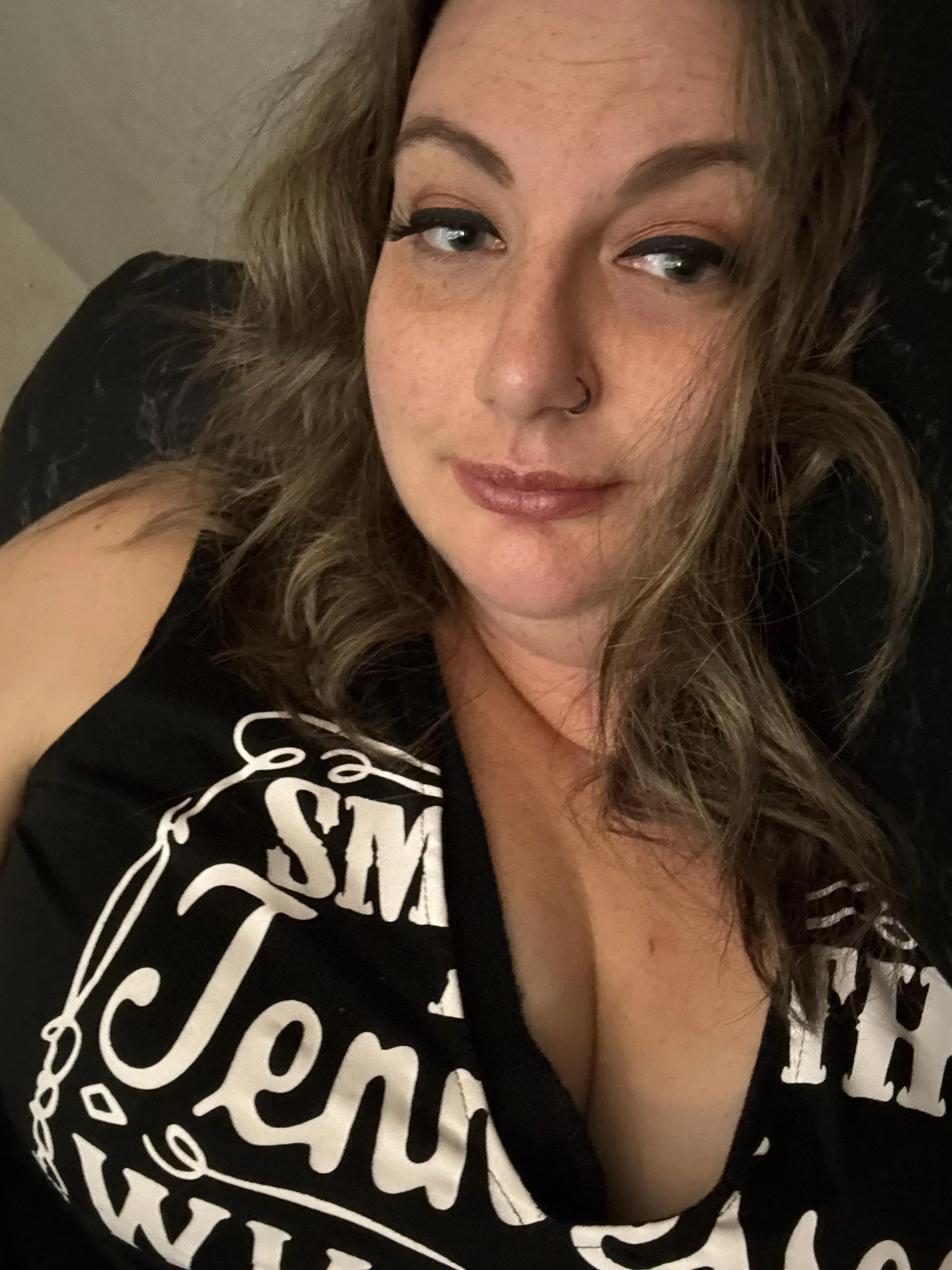 Got blow off. Who wants to hang