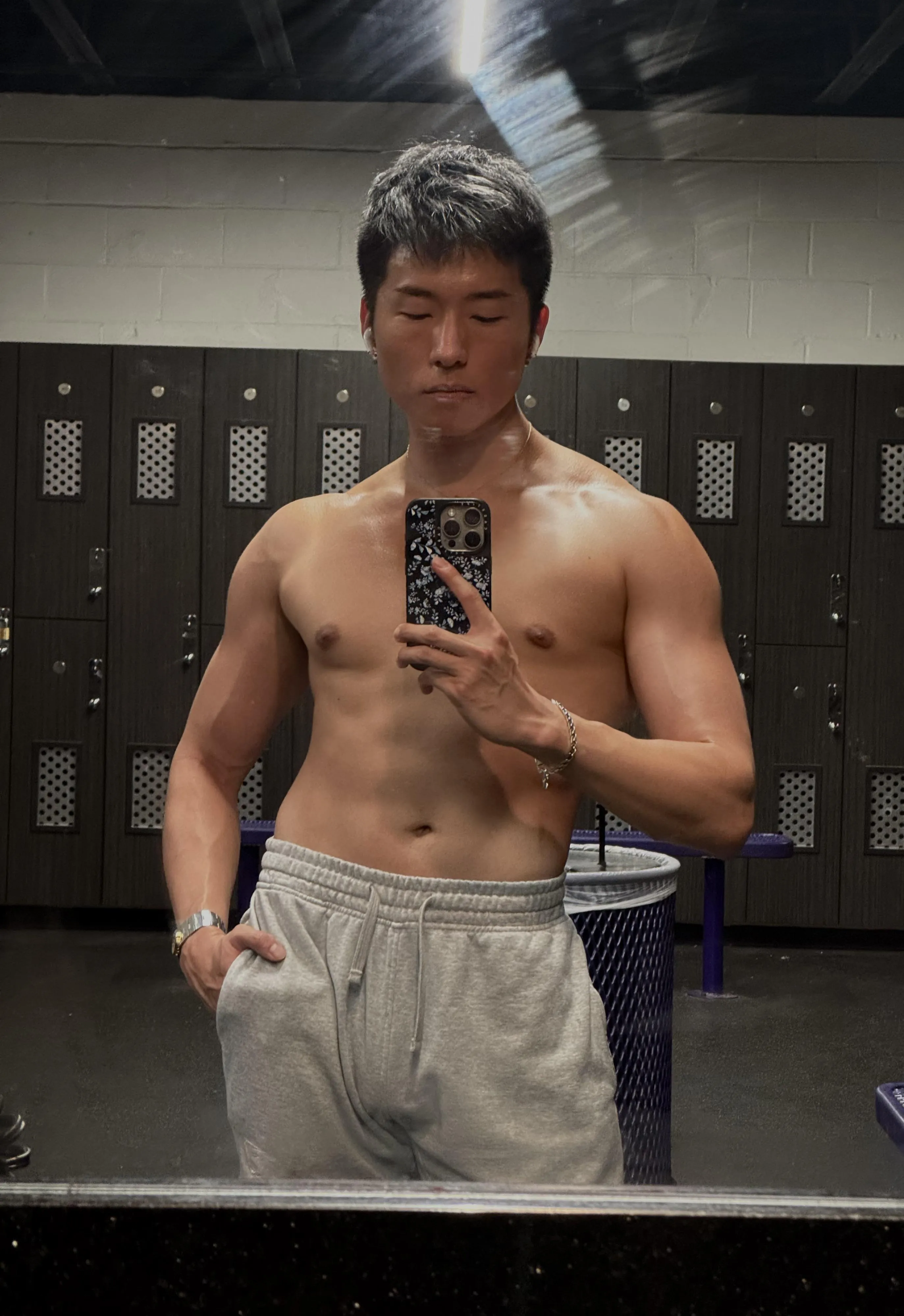 26 Korean twunk for other fit guys (Asian +++) SC jaekayye