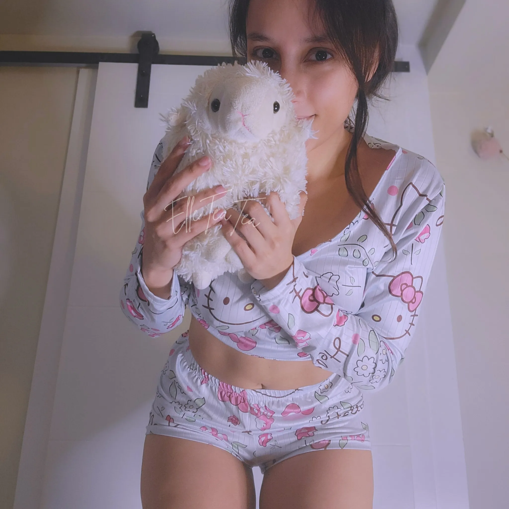 Am I cutie patootie in my pjs