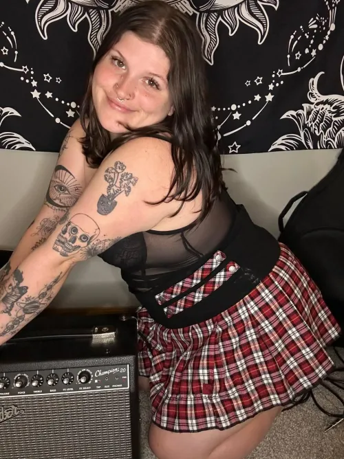 Darkness, but make it curvy