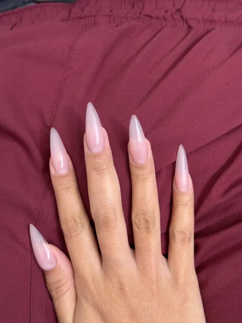 Guess what I’m holding 😋