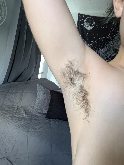 I want to watch you cum all over my pits