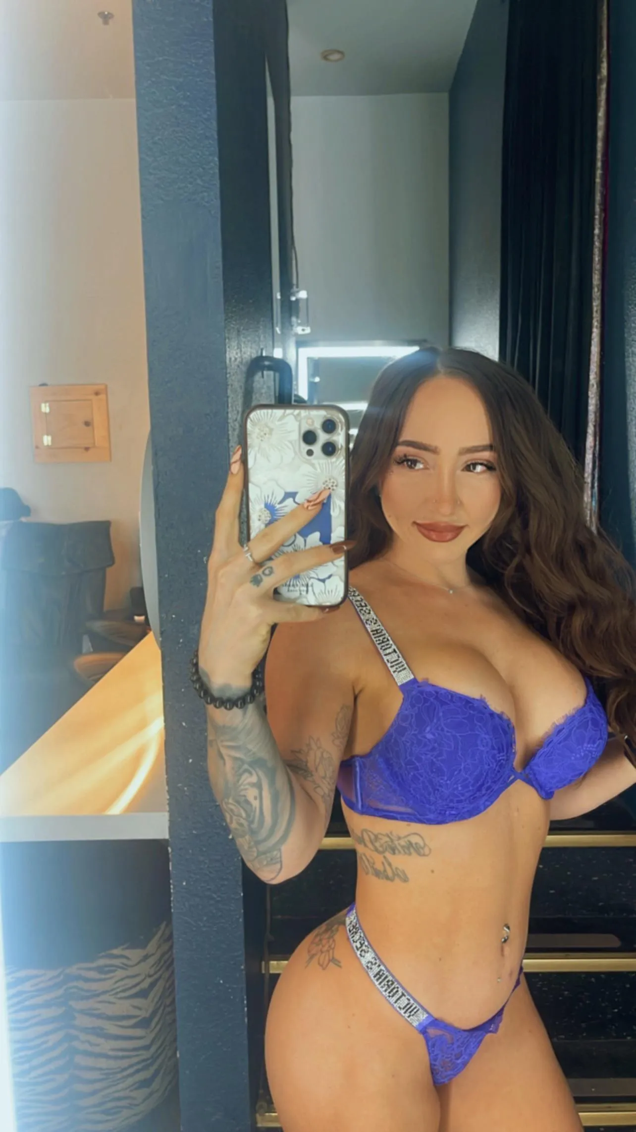 [selling] dm to see collection