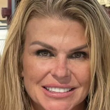 Sophia’s sexy face