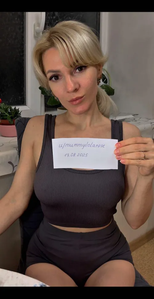42yo mommy verification