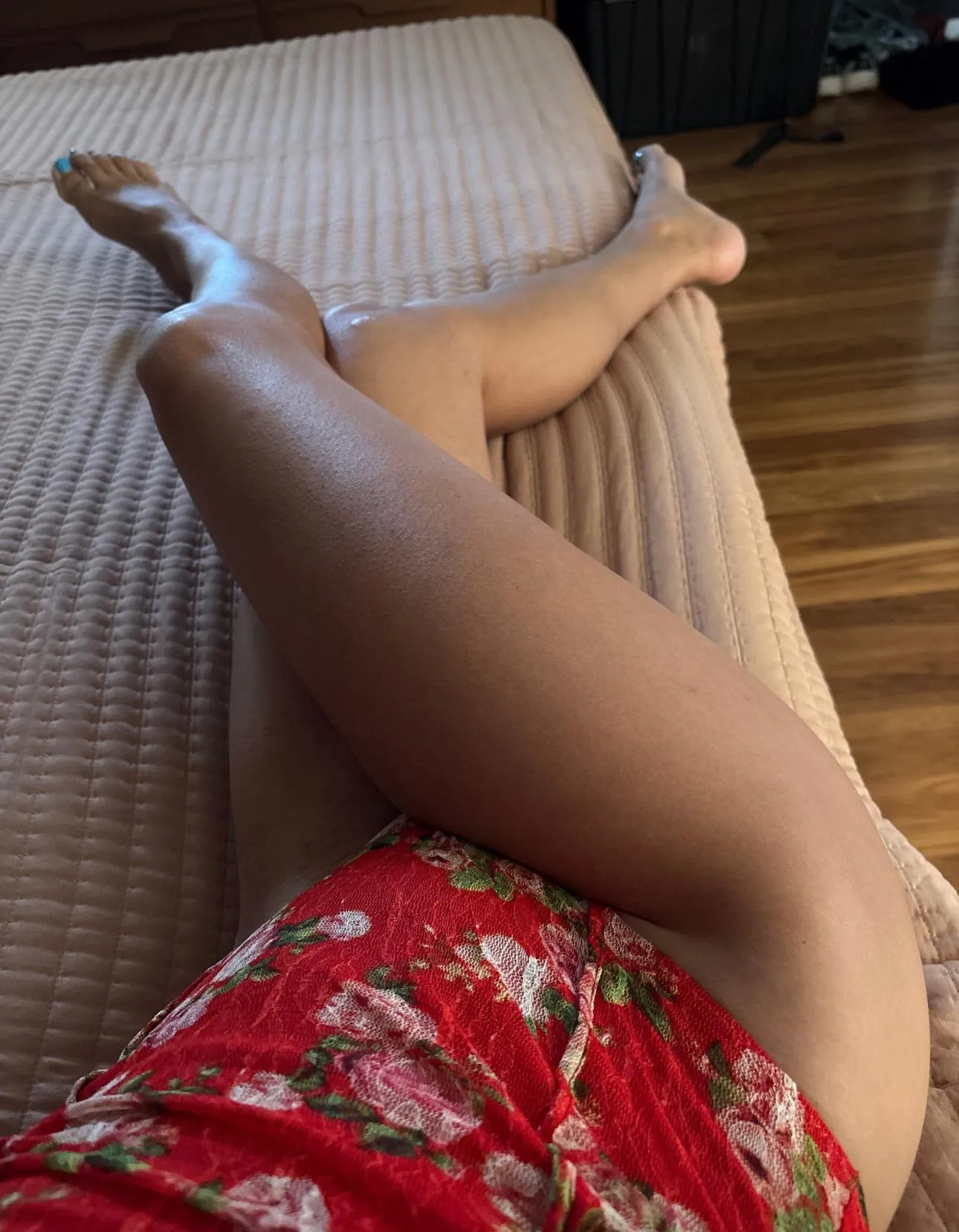 Come lay down with mommy