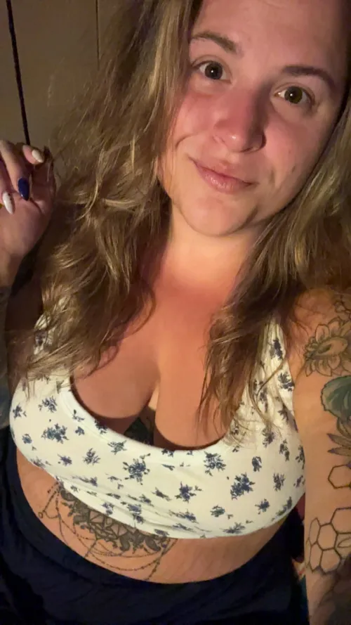 420  friendly bbw milf with a flirtatious soul