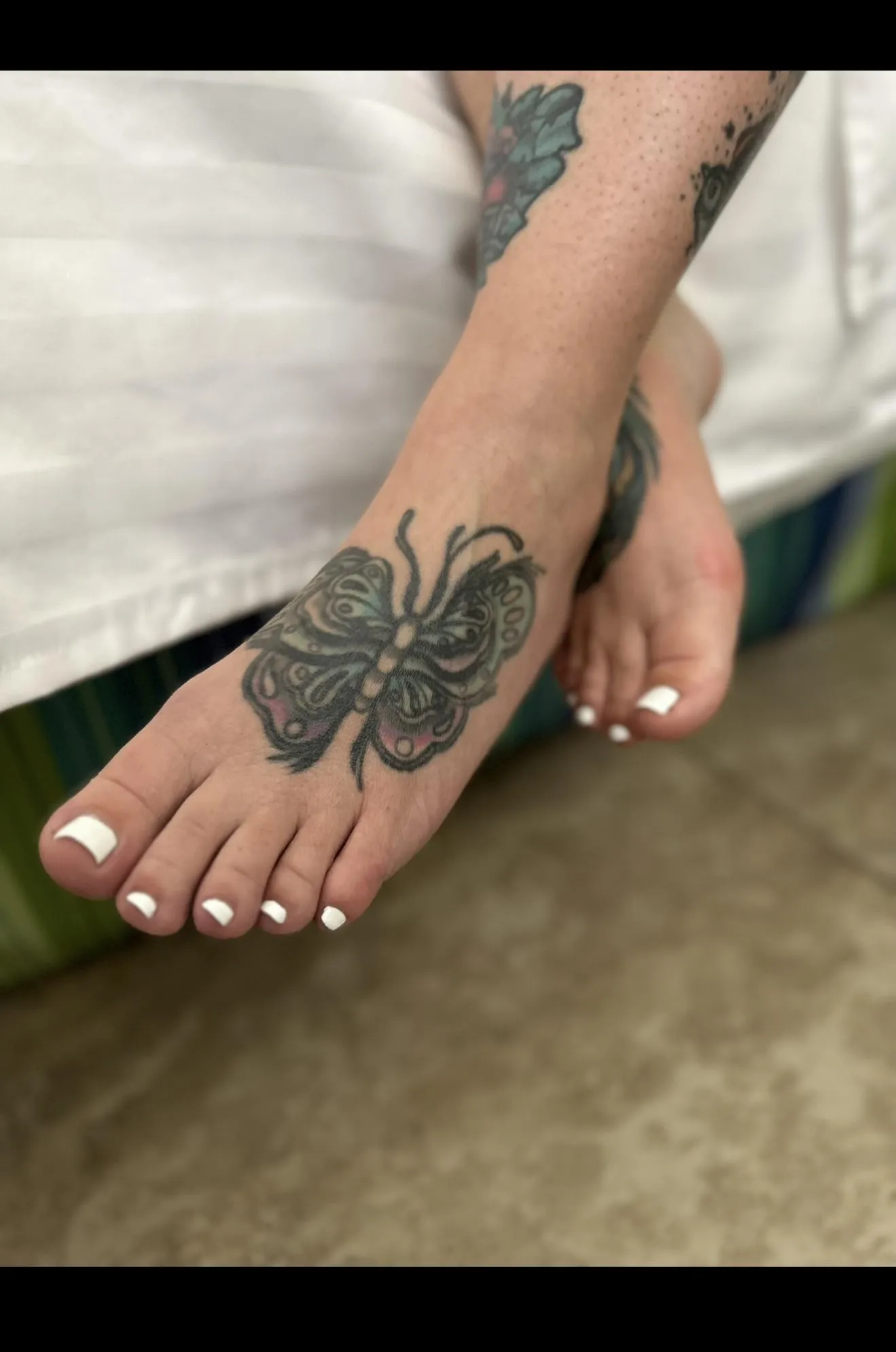 44f. Husband doesn’t know yet I’m posting these