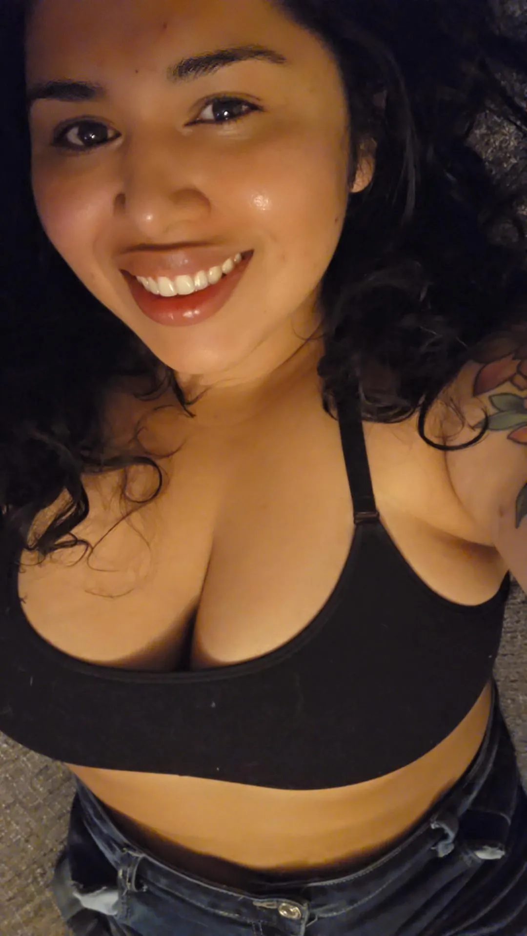 Just relaxing at home after a long hot day🩶🩶