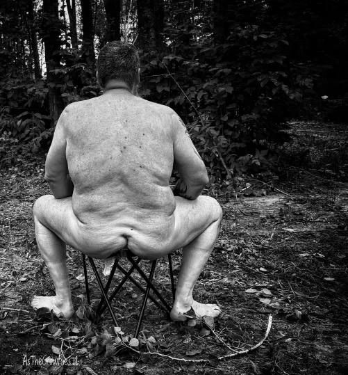 [M] Backside outside.