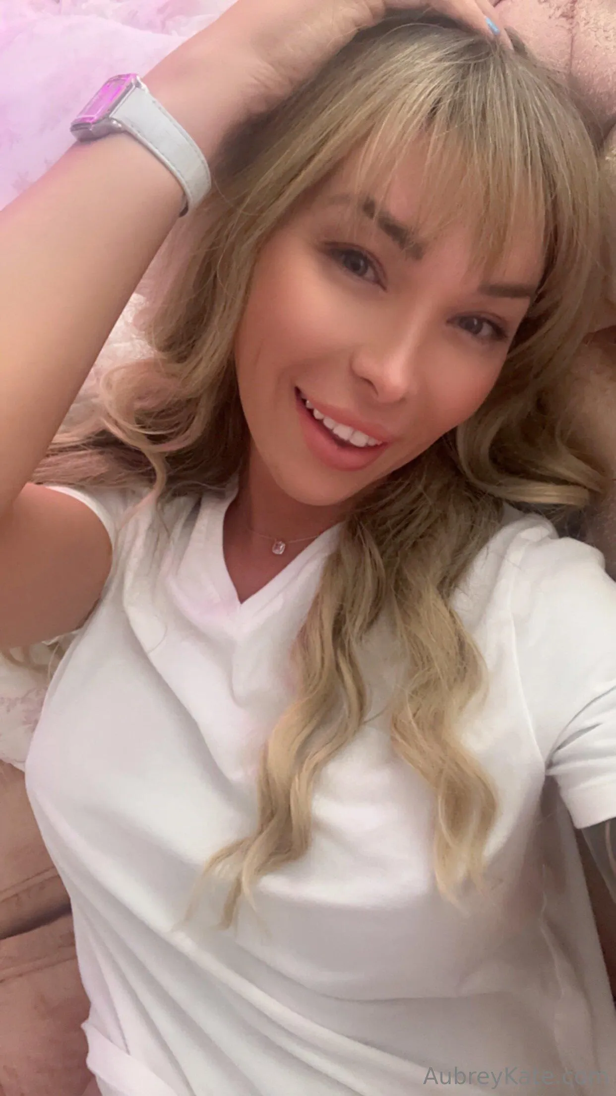 sending good vibes to everybody this Monday morning