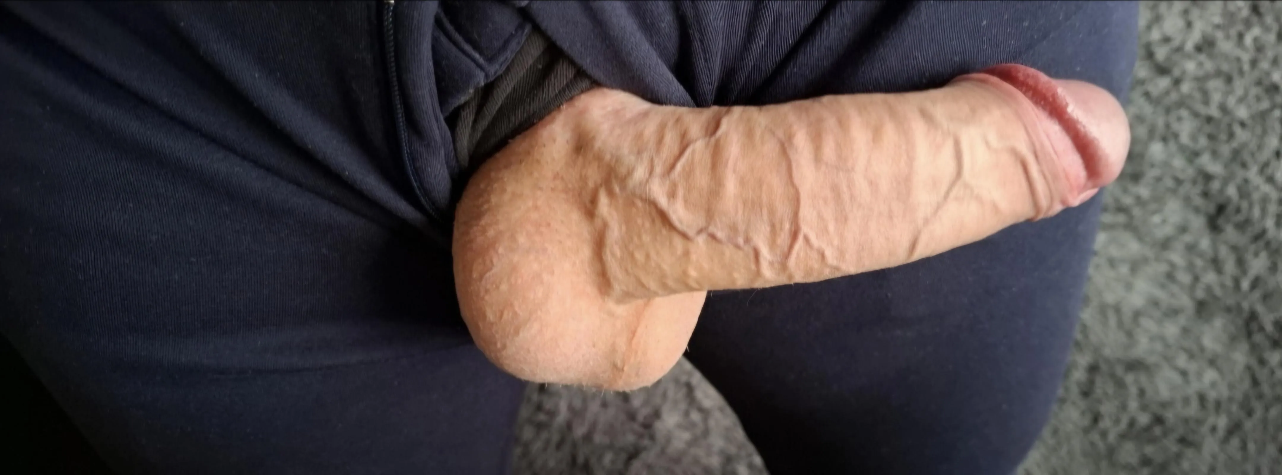 [28] horny ohne Ende im Büro 🤭🤭