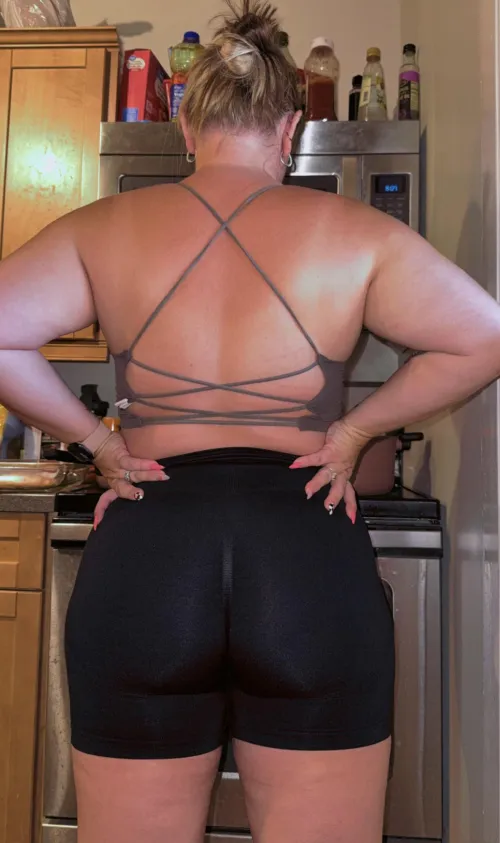 Booty appreciation 🍑