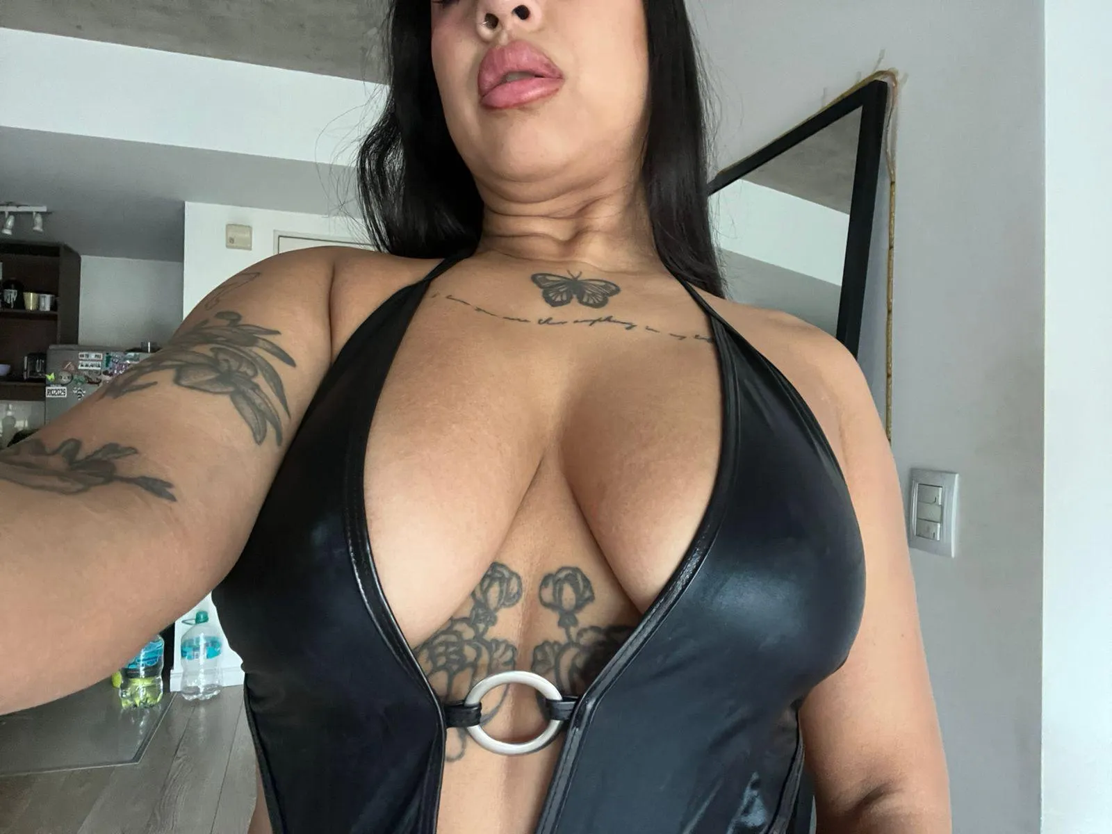 Check below to discover my naighty side