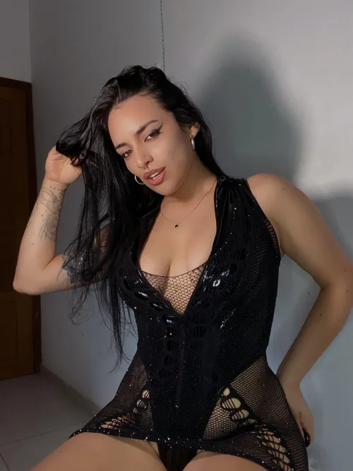 Does black make me look sexy?