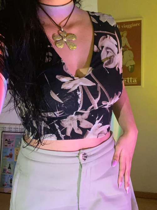 Fetish Haven Seller Profile for u/fyrewalkwyme