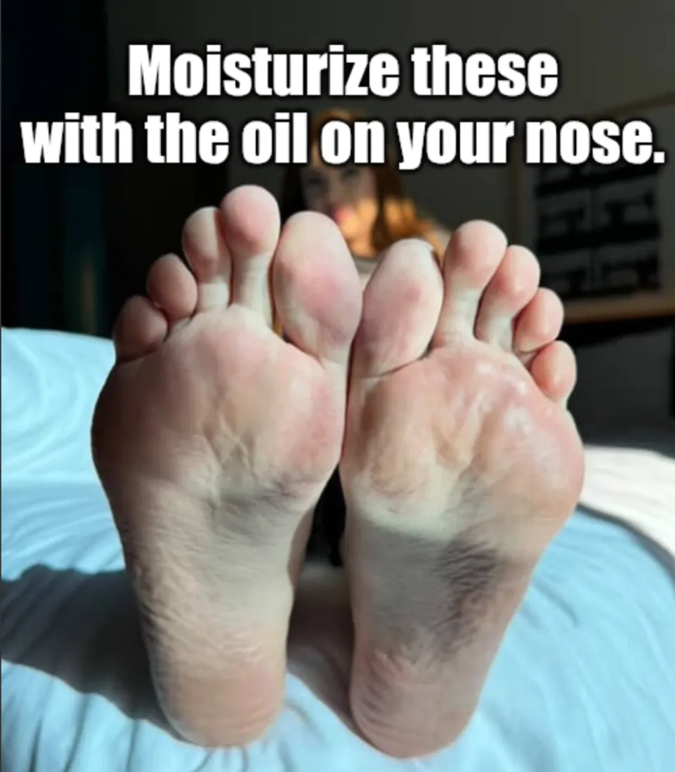 No tongue. No hands.