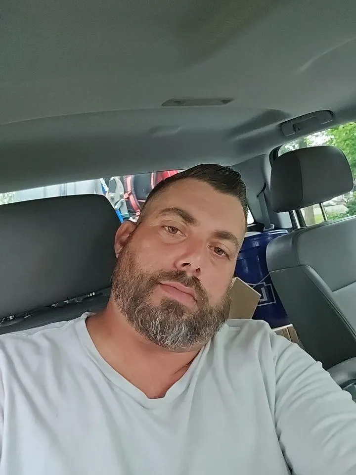 Single 38m Concord N.C