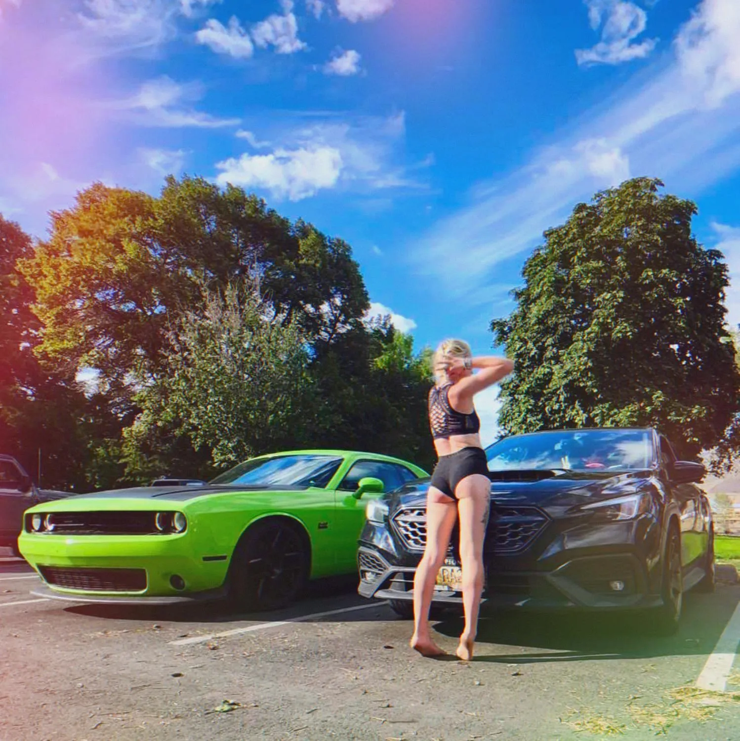 Some booty and a subi, the muscle couldn't stay away 😘🍑