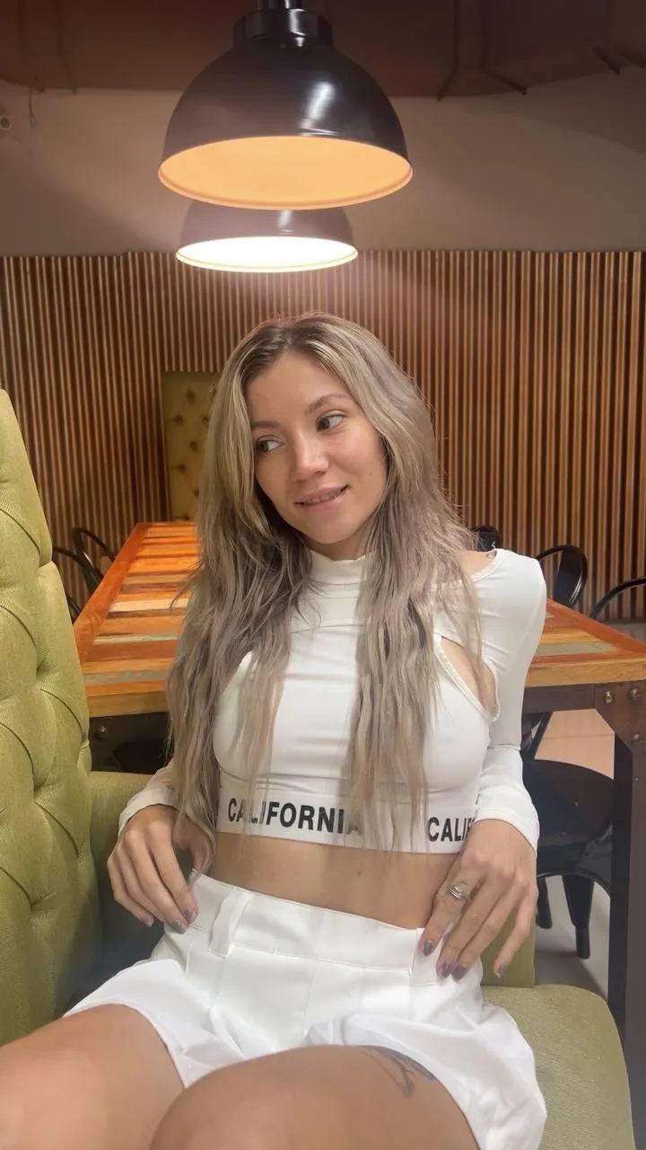 How deep in my throat can u go?