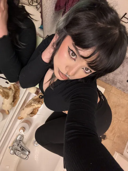 all black everything even my mood