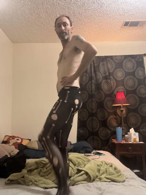 Hello, how do I look?