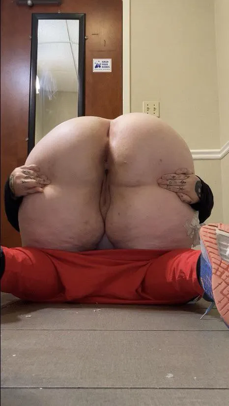 Put your face in it bby ! Tele- bunni16snow signal-bunni16snow