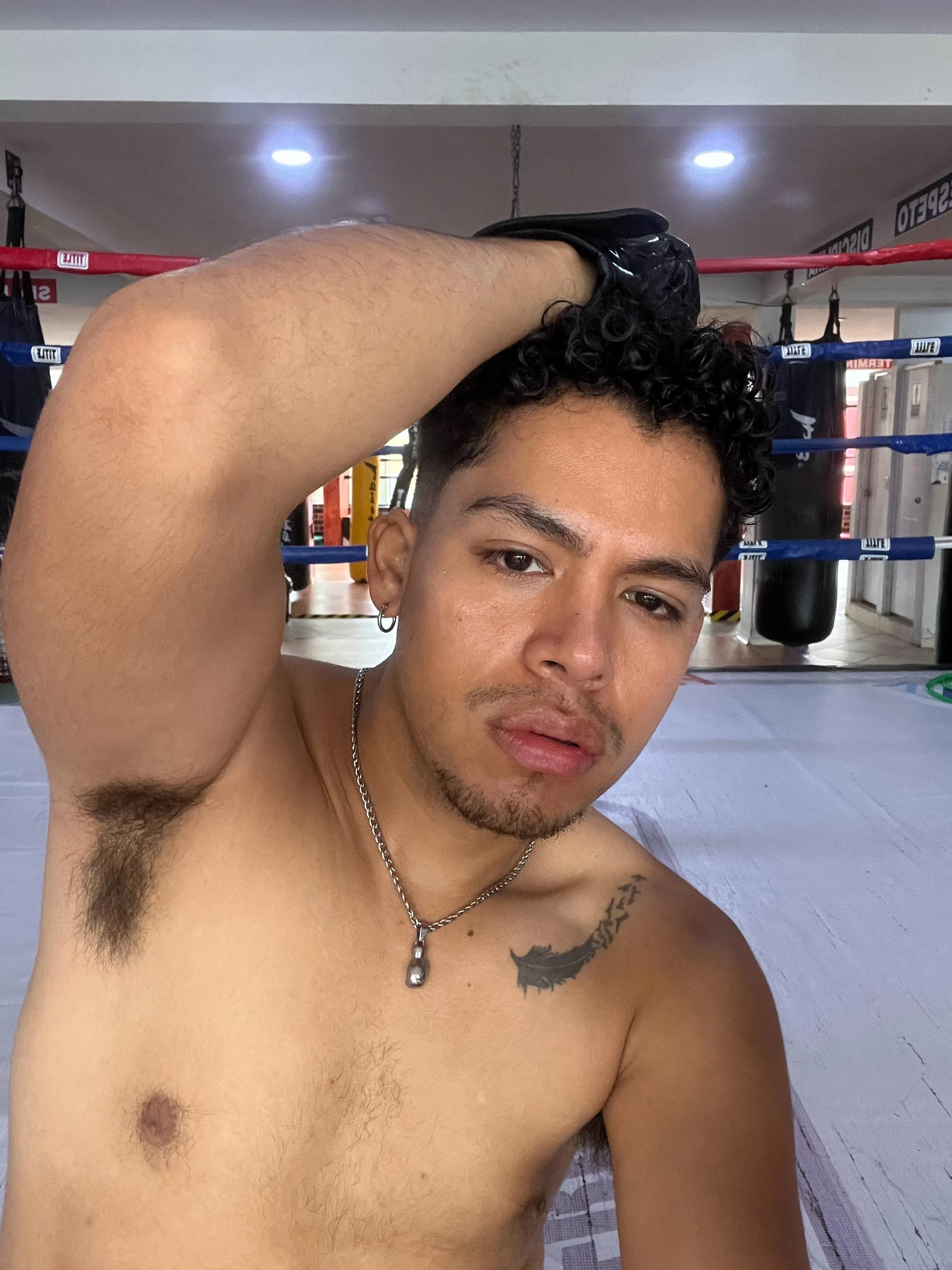 The type of armpits you need to smell