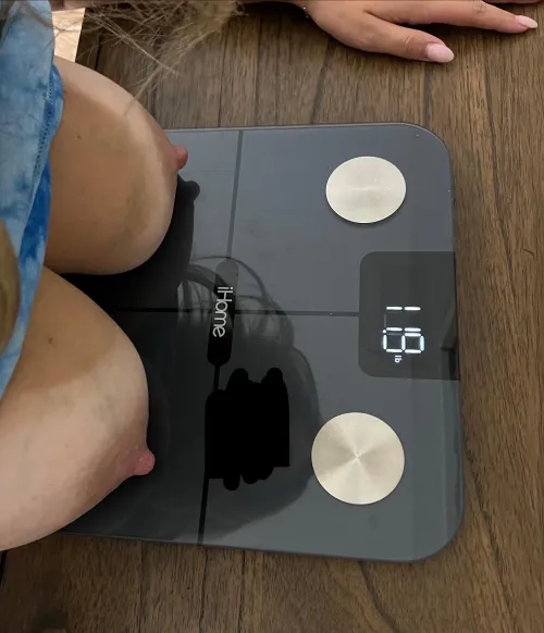 Wow they are so swollen I had to weigh them. Almost 12 pounds is crazy