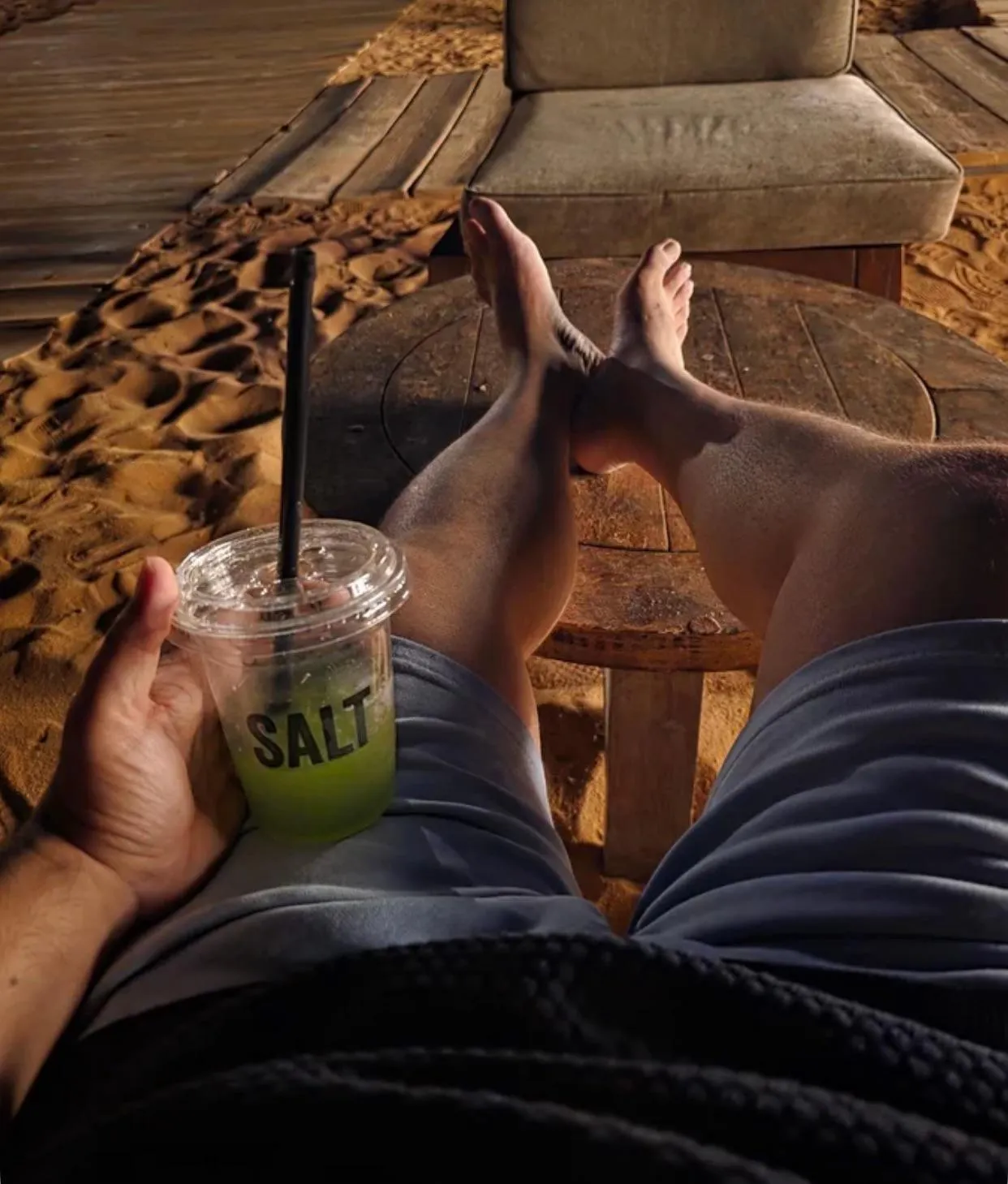 ‏A serious single Yemeni man is looking for a couple in Riyadh secret.