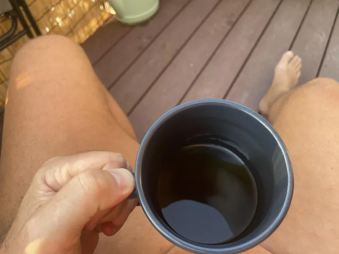 A [wpc] as I sit outside in the morning