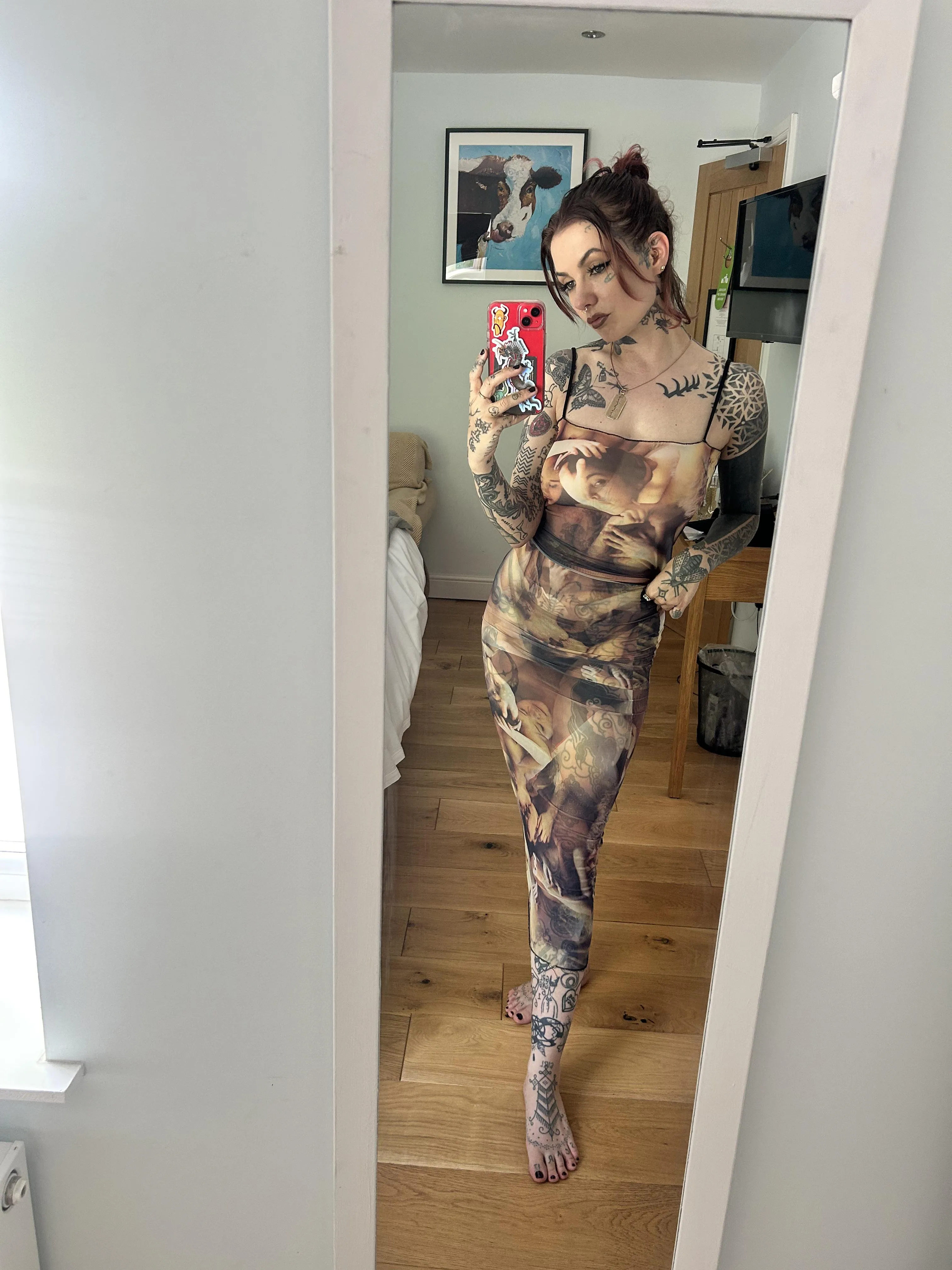 I love how my tight dress show off my tattoo